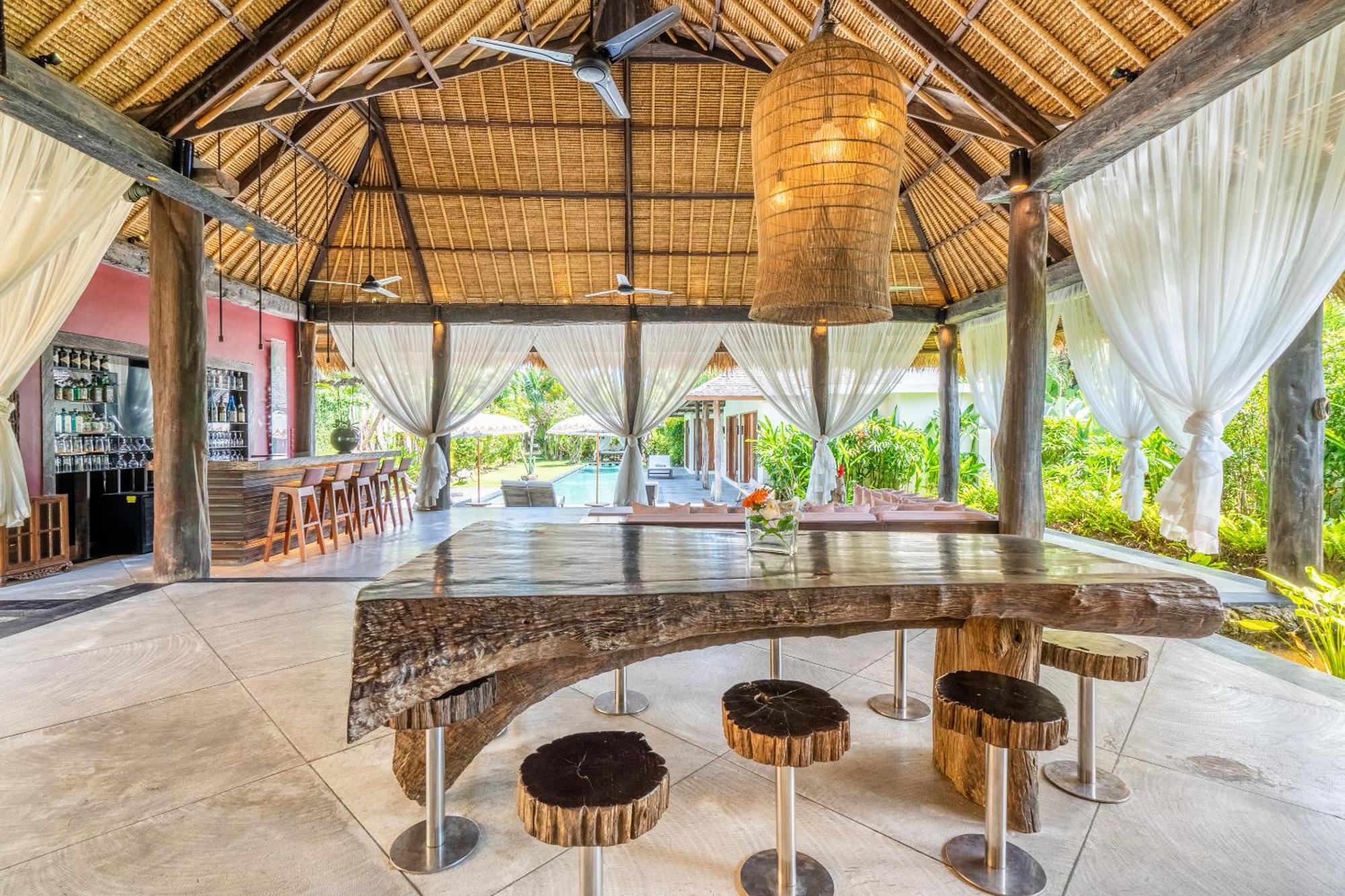 Villa Ku Estate By Finder *